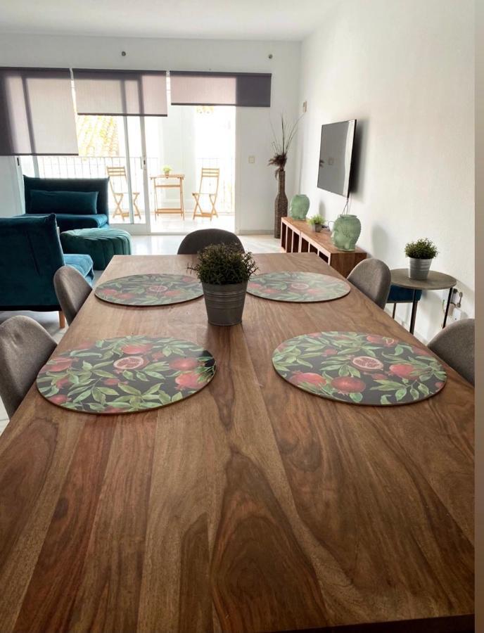 Apartamento Apartment Marbella Bagian luar foto